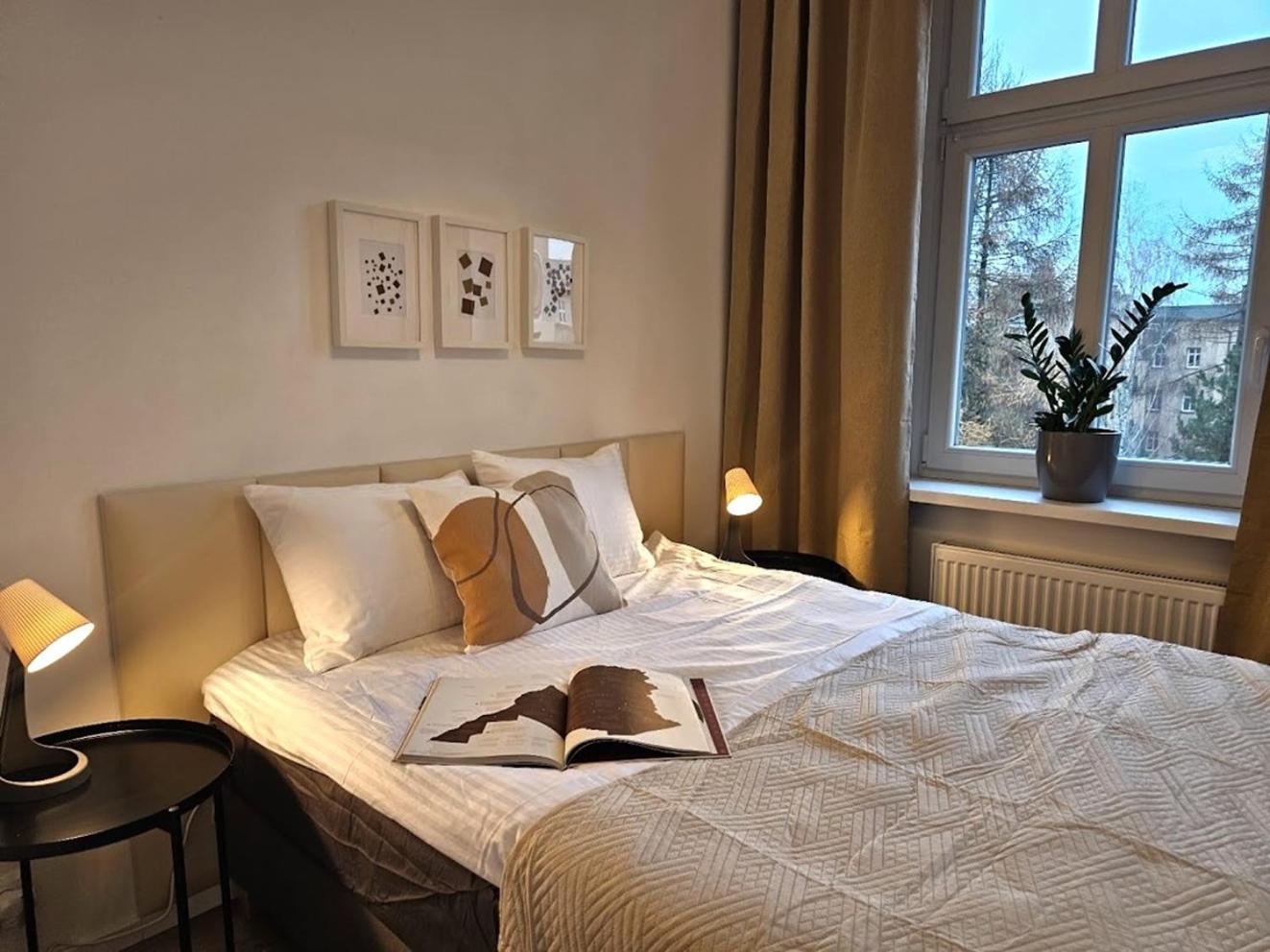 שורזוב Urban Apartments Premium No12, Free Parking, Self Check-In מראה חיצוני תמונה